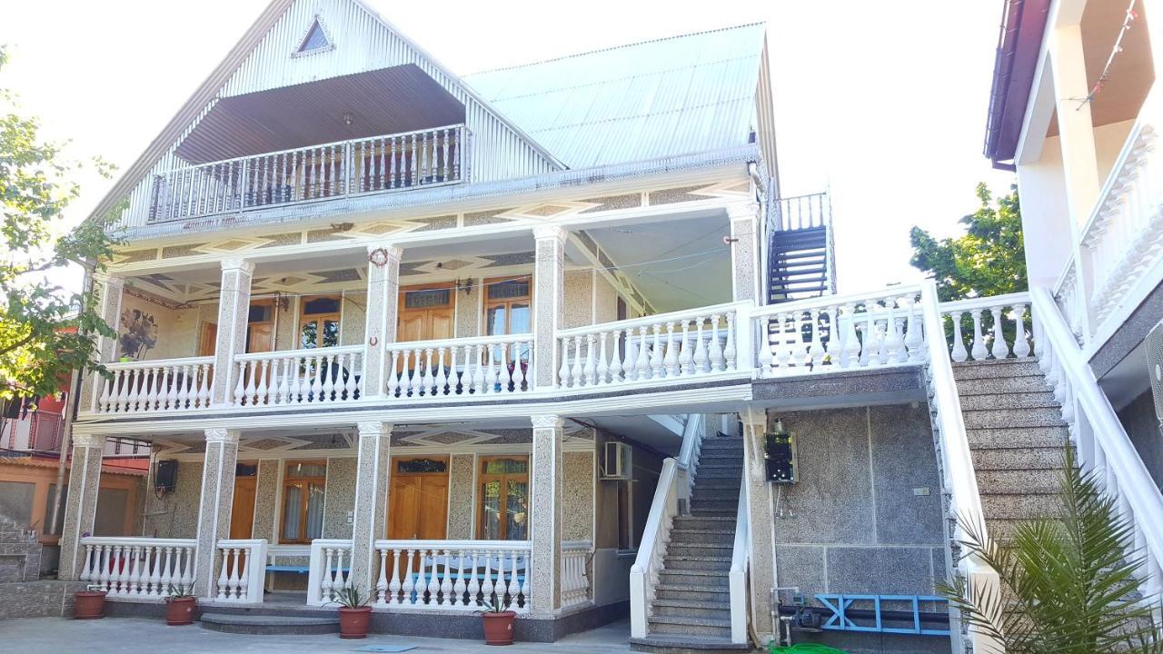Linda Guest House 바투미 외부 사진
