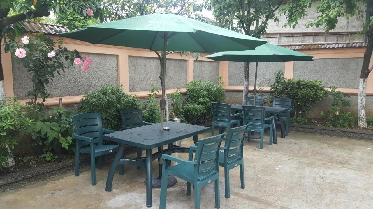Linda Guest House 바투미 외부 사진